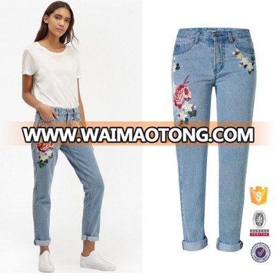 OEM jeans women denim jeans embroidery pocket design